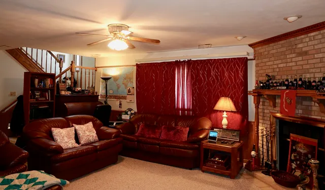 $294,500 | 10937 California Court, Orland Park, IL 60467