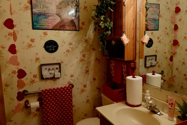 $294,500 | 10937 California Court, Orland Park, IL 60467