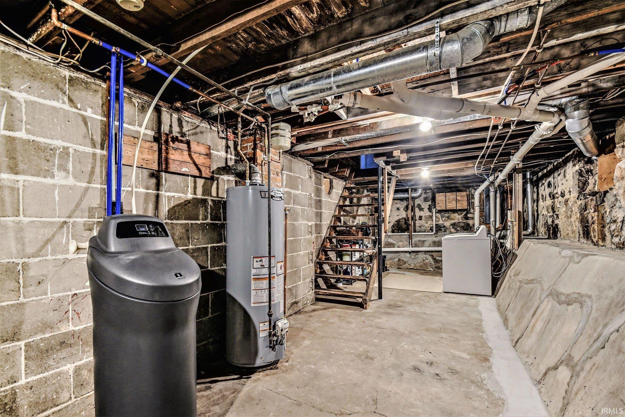 809 South 6th Street Goshen, IN 46526 - Photo 22 of 28