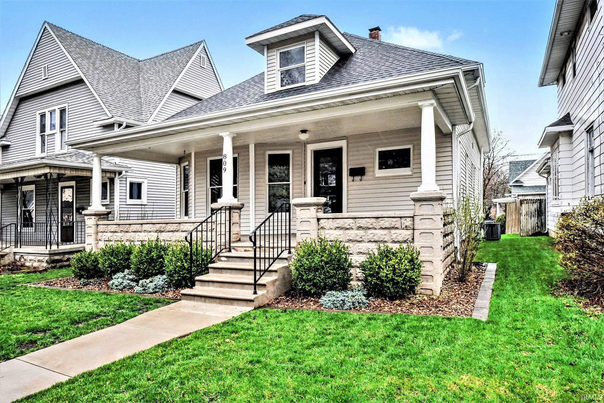 809 South 6th Street Goshen, IN 46526 - Photo 4 of 28