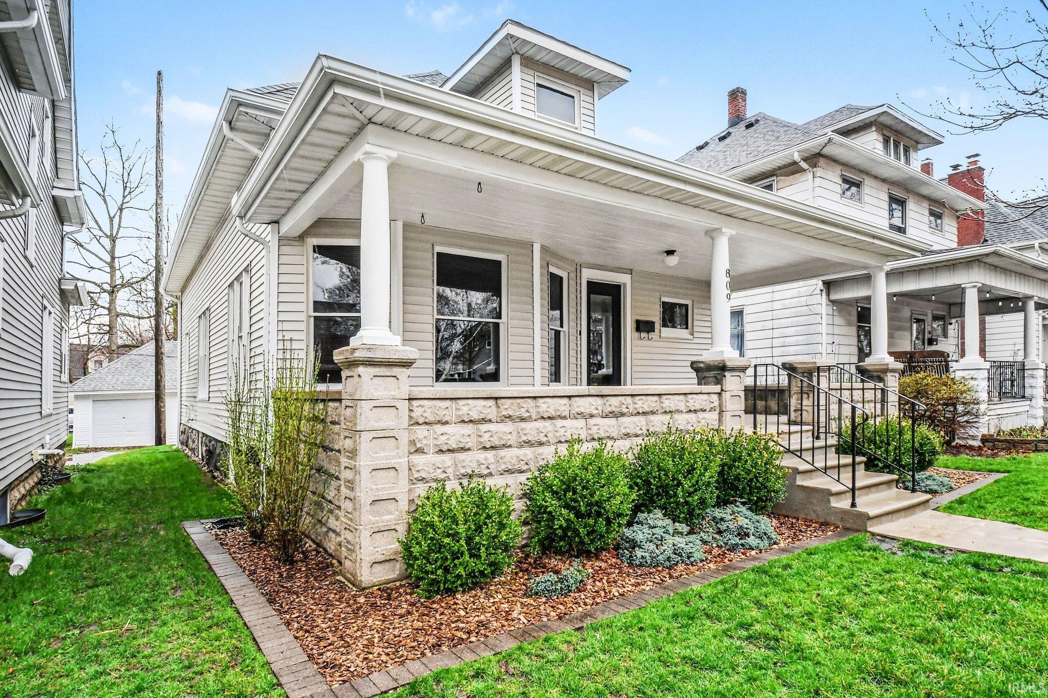 809 South 6th Street Goshen, IN 46526 - Photo 5 of 28