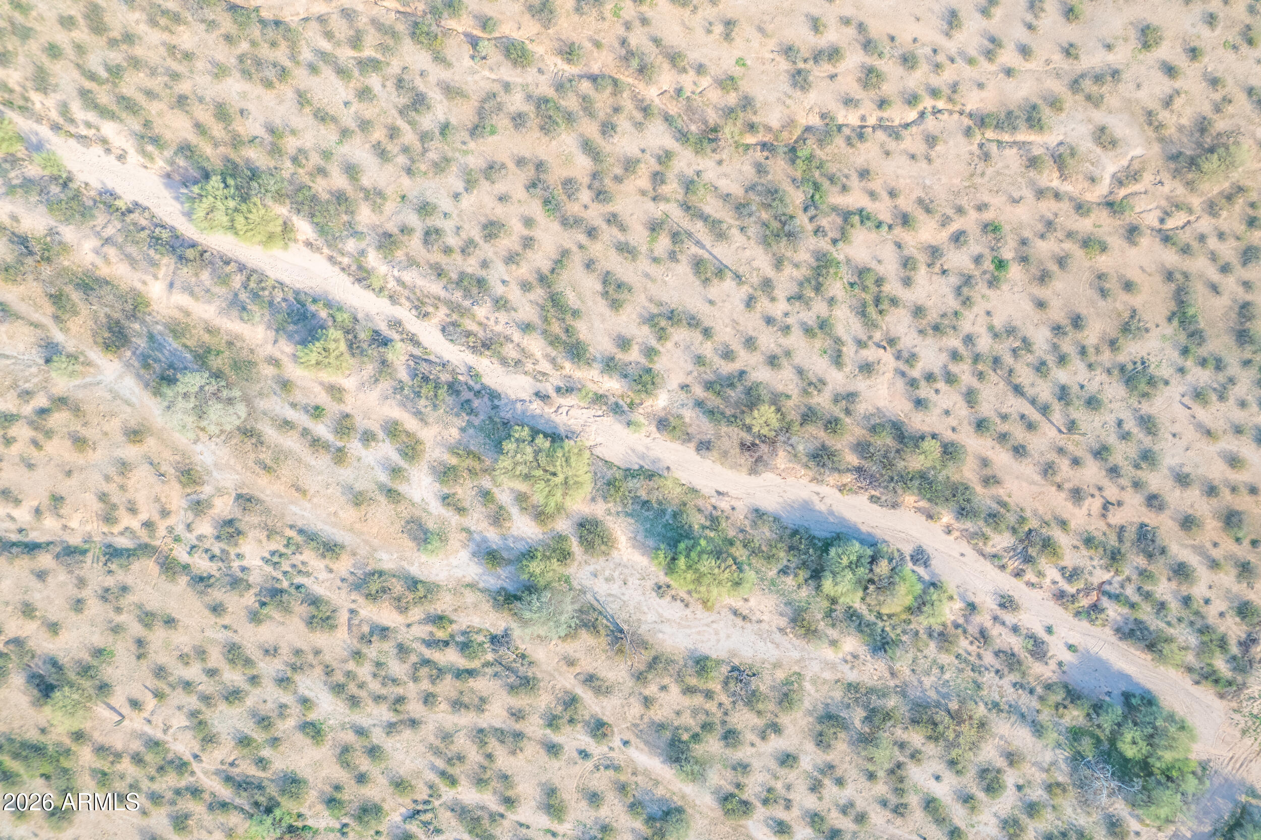 1850 East Cactus Forest Road Florence, AZ 85132 - Photo 23 of 36 a close up of a white marble wall