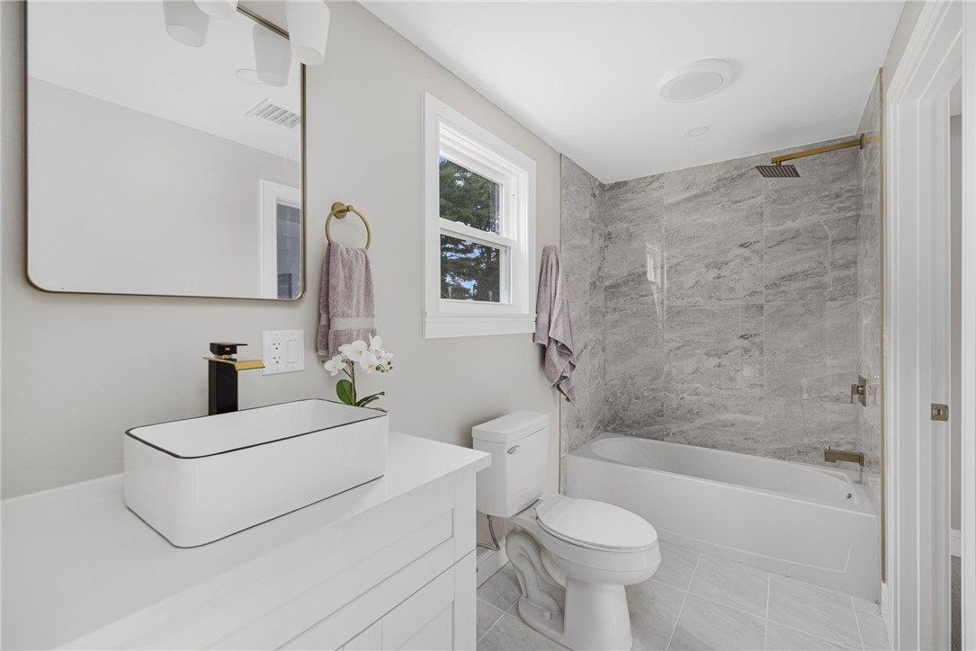 63 Aspen Road South Kingstown, RI 02879 - Photo 15 of 43