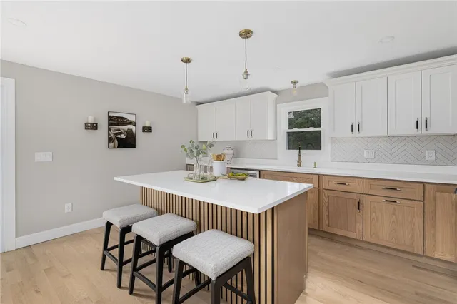 $850,000 | 63 Aspen Road, South Kingstown, RI 02879