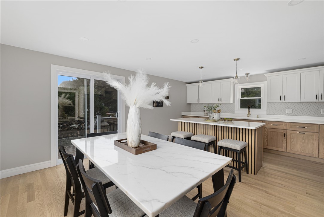 63 Aspen Road South Kingstown, RI 02879 - Photo 8 of 43