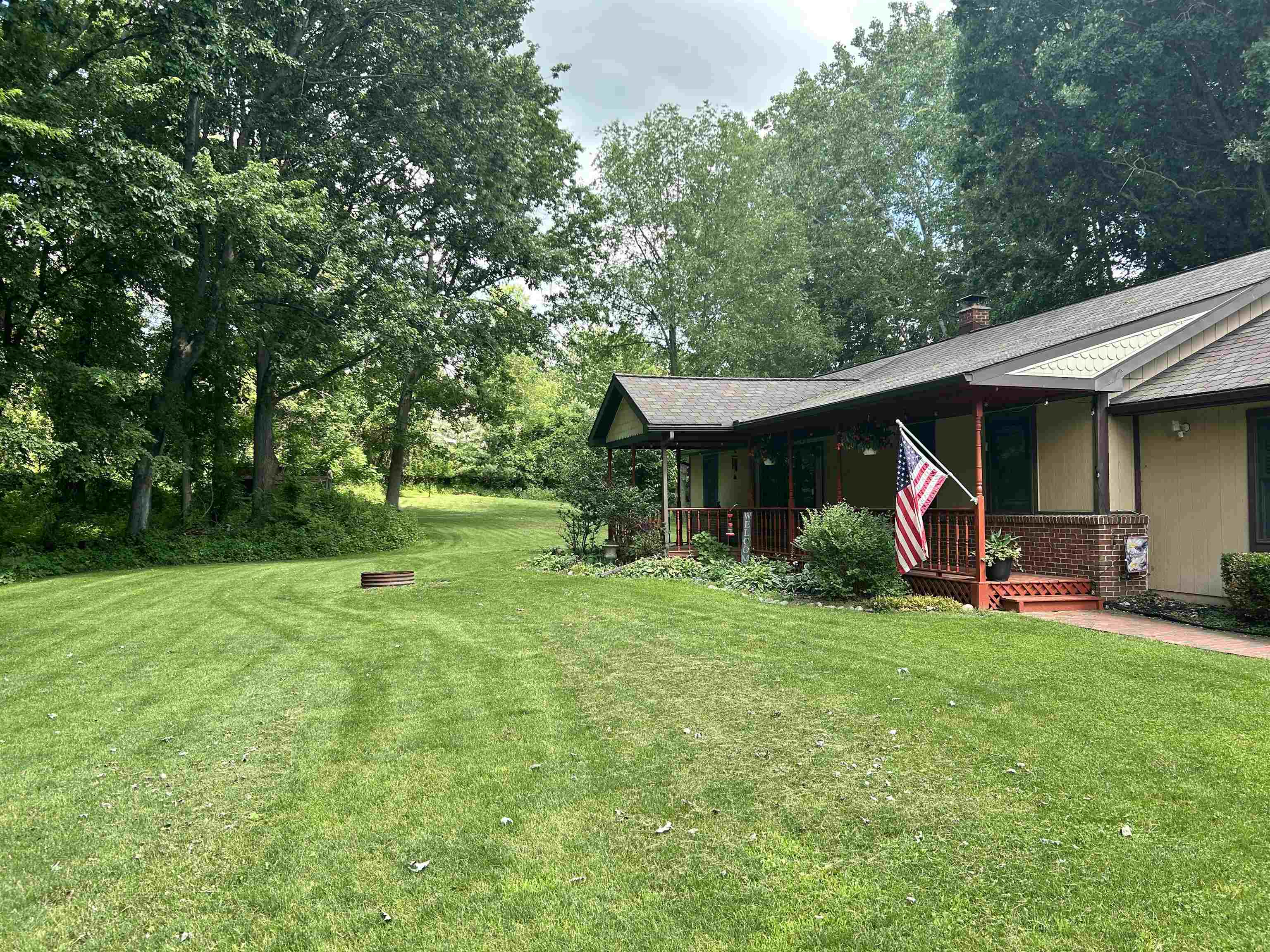 4550 Hummer Lake Road Ortonville, MI 48462 - Photo 5 of 60