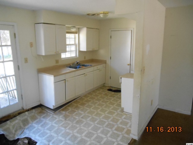 518 Player Street Georgetown, SC 29440 - Photo 3 of 8 Gallery Image 3