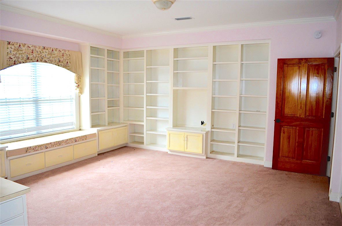 950 Edwards Avenue Fairhope, AL 36532 - Photo 21 of 42 Master Suite 1 Sitting Ar