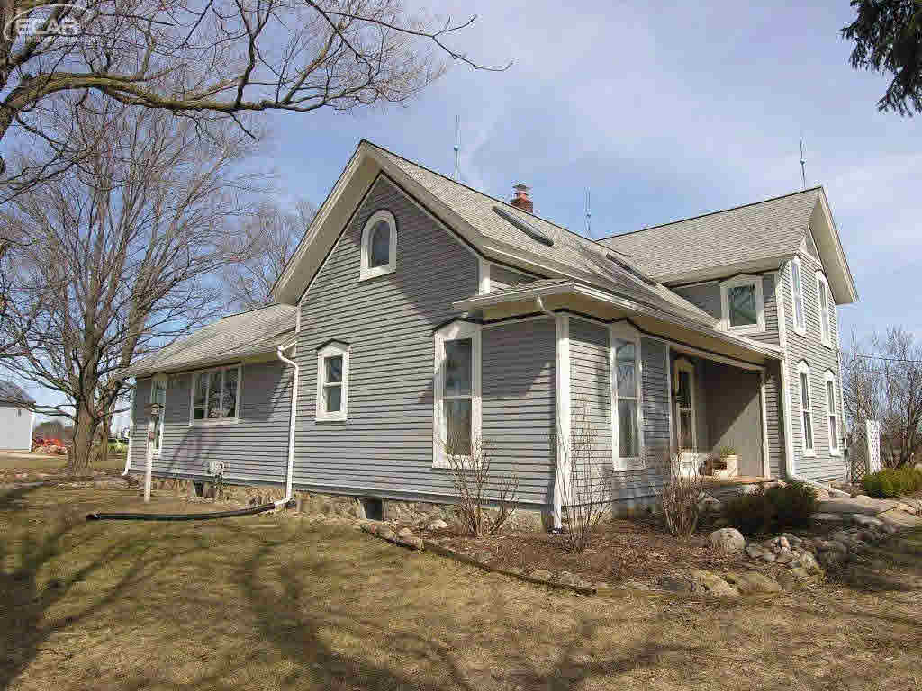 10323 County Line Road Goodrich, MI 48438 - Photo 47 of 70 21274129-46.JPG