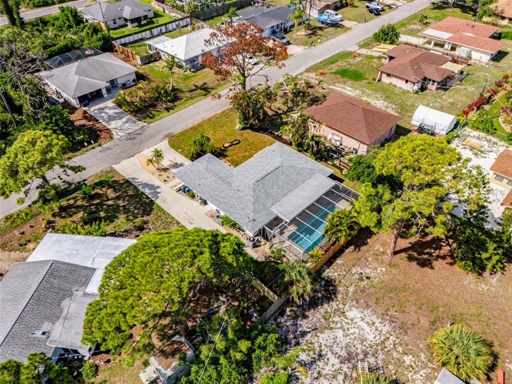 1330 Horizon Road Venice, FL 34293 - Photo 37 of 40 an aerial view of a house with a garden