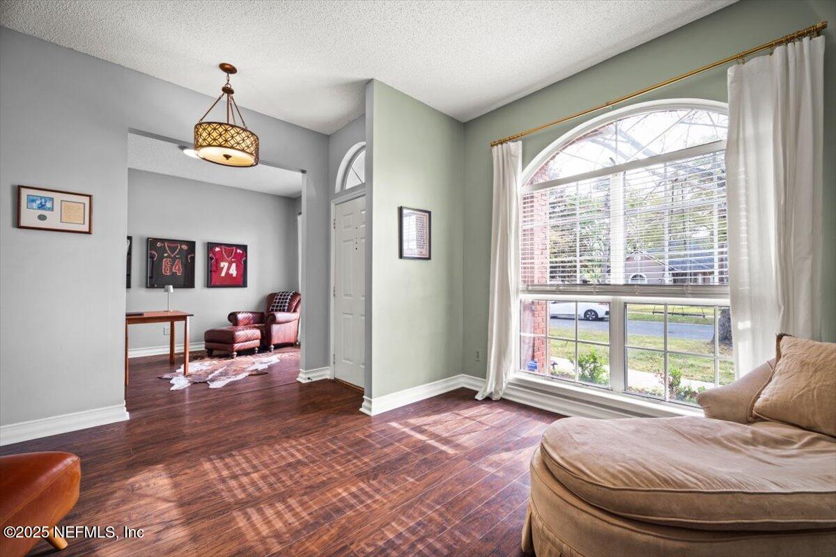 11902 Swooping Willow Road Jacksonville, FL 32223 - Photo 8 of 36 11902 Swooping Willow