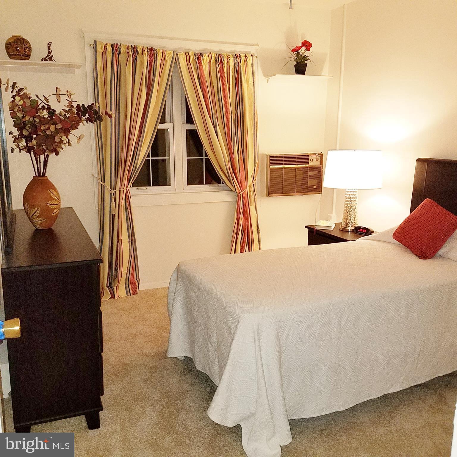 3221 Gunston Road, Unit 108 Alexandria, VA 22302 - Photo 14 of 20 Bedroom