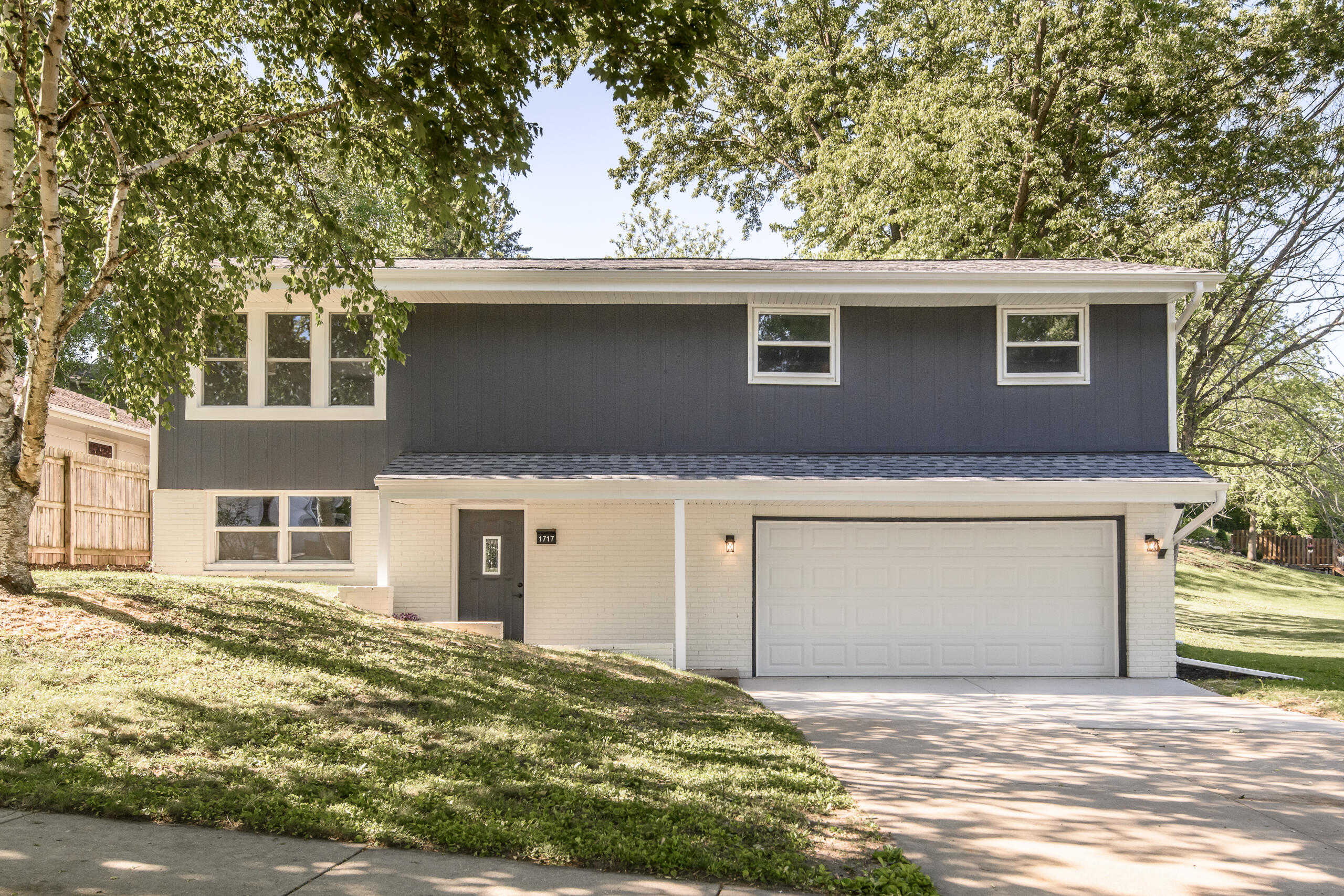 1717 Sunset Ridge Drive West West Bend, WI 53090 - Photo 28 of 28 Welcome Home!