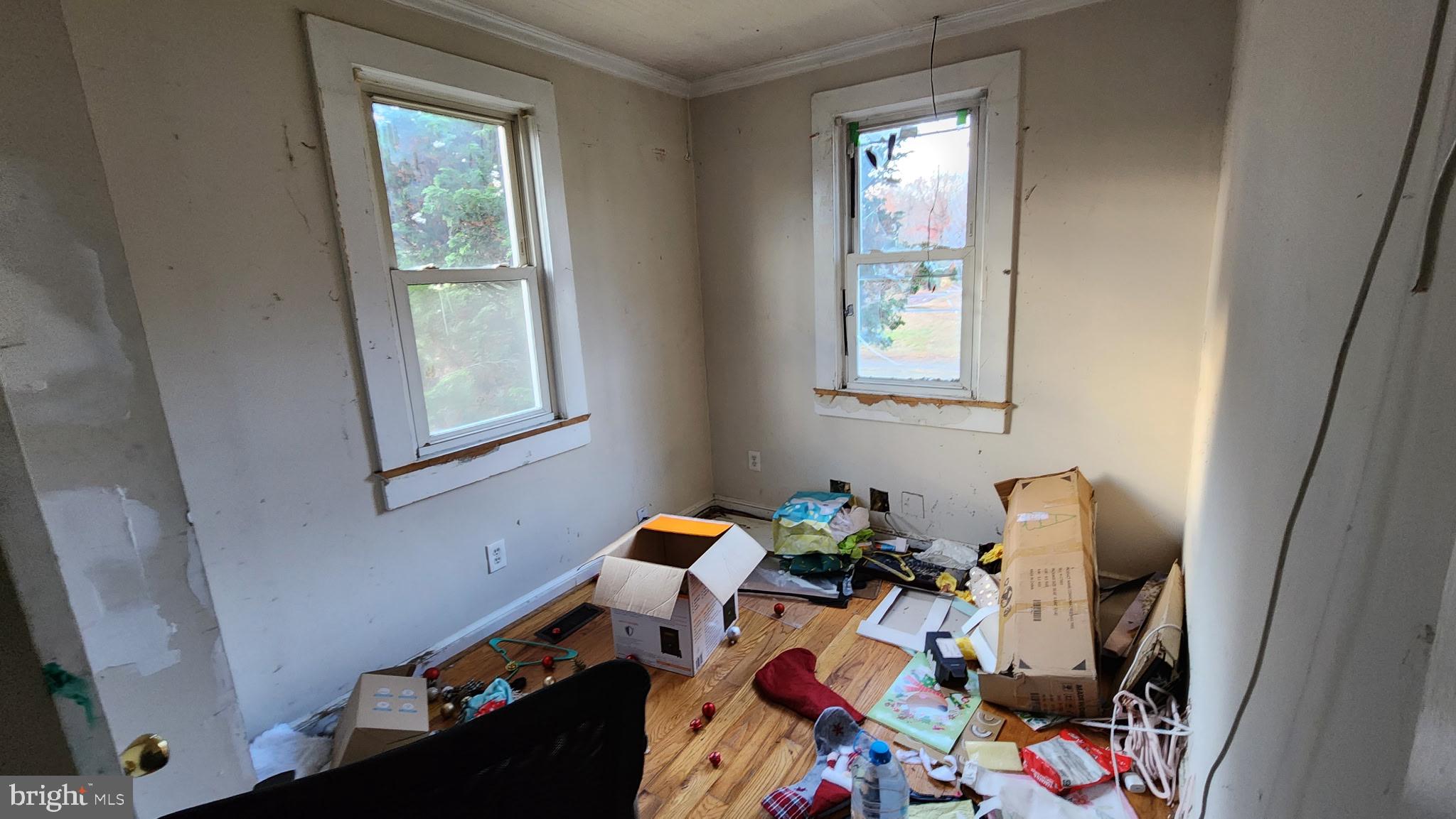 14130 Chotank Loop King George, VA 22485 - Photo 15 of 17 a room with toys and two windows