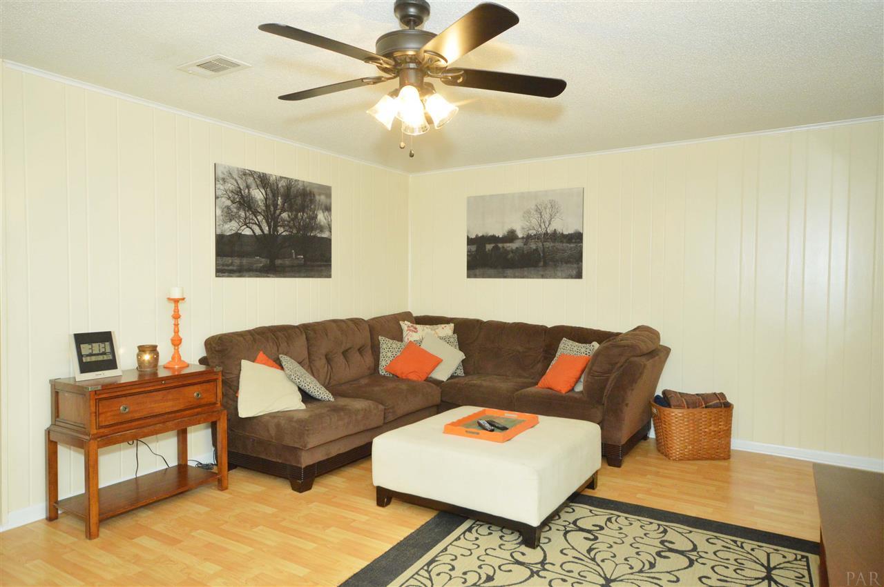 5860 Limestone Road Pensacola, FL 32504 - Photo 16 of 32 Gallery Image 16