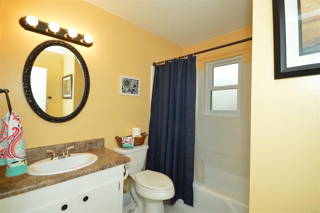 5860 Limestone Road Pensacola, FL 32504 - Photo 29 of 32 Gallery Image 29