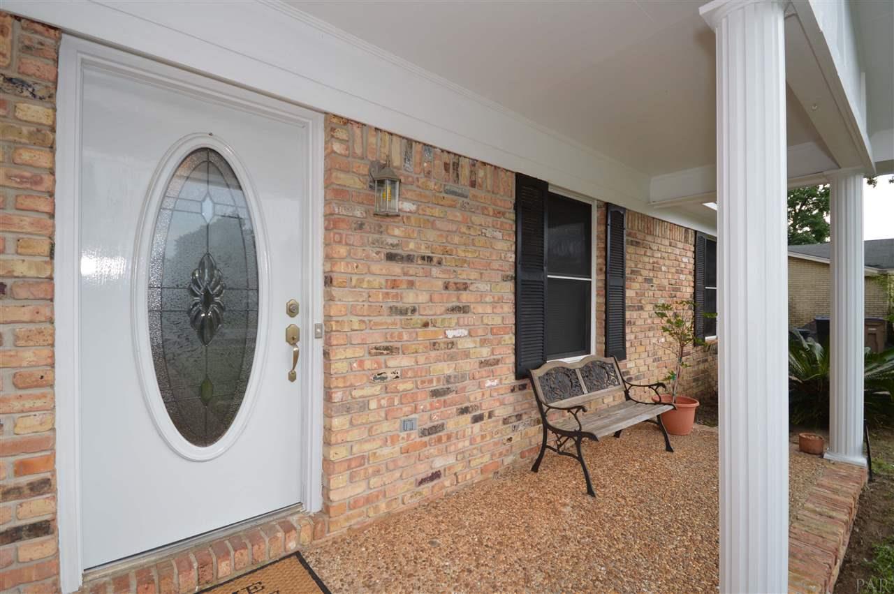5860 Limestone Road Pensacola, FL 32504 - Photo 3 of 32 Gallery Image 3