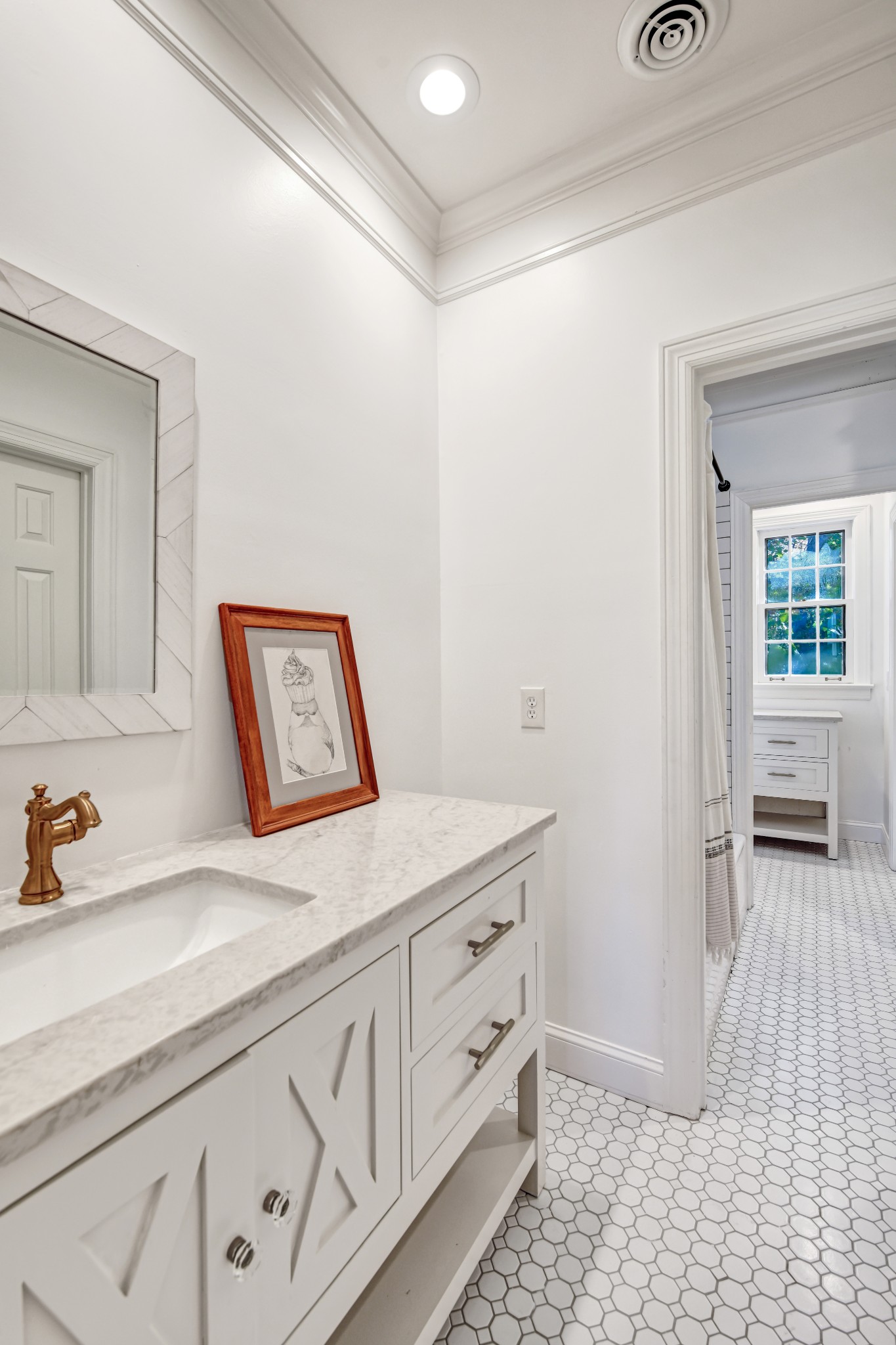 3704 Sycamore Lane Nashville, TN 37215 - Photo 26 of 32