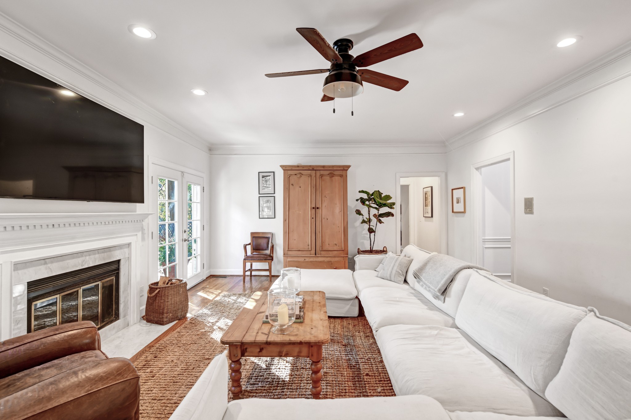 3704 Sycamore Lane Nashville, TN 37215 - Photo 9 of 32