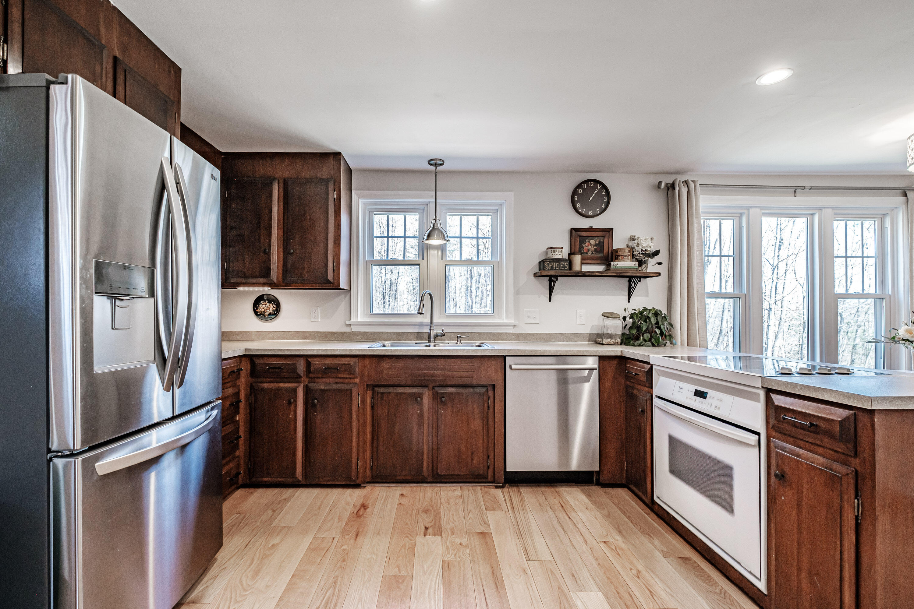 71 Blackstrap Road Falmouth, ME 04105 - Photo 23 of 84 20240426gp-62023