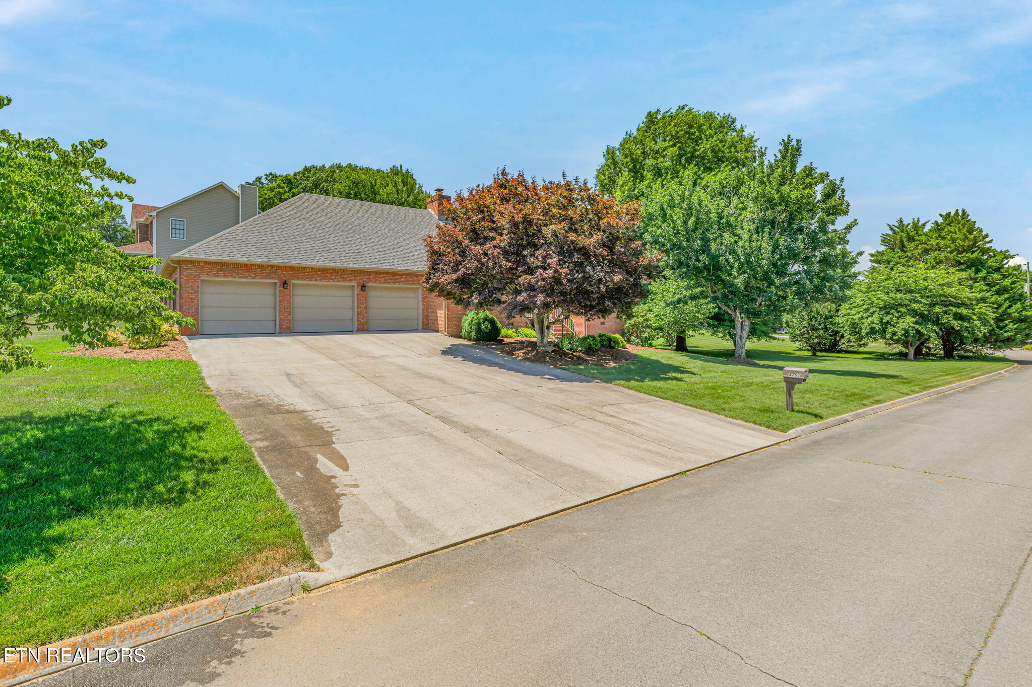 3701 Hackworth Road Knoxville, TN 37931 - Photo 7 of 58 7-web-or-mls-3701 Hackworth Road-49