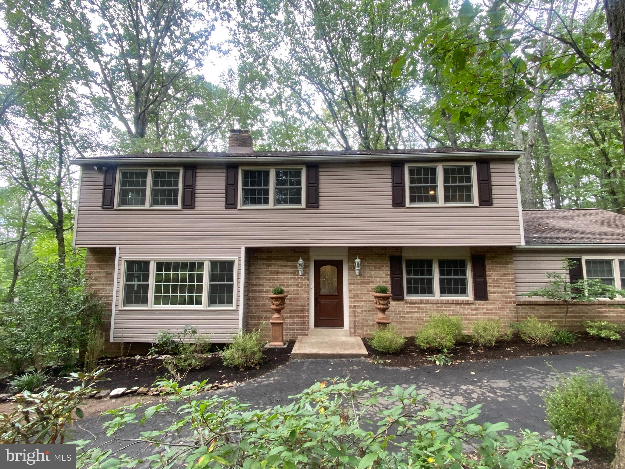 3015 Yorkshire Road Doylestown, PA 18902 - Photo 5 of 63