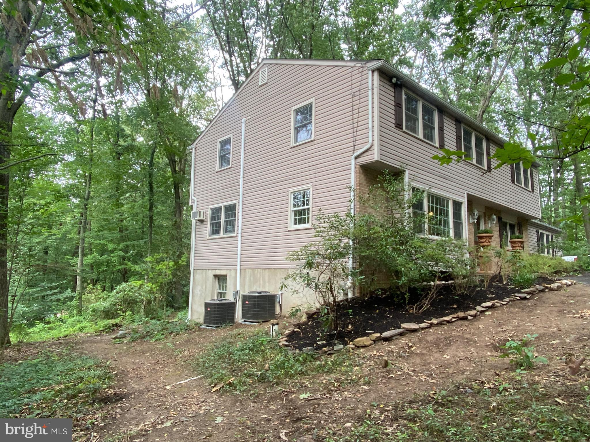 3015 Yorkshire Road Doylestown, PA 18902 - Photo 7 of 63