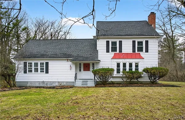 $399,000 | 125 Stoneridge Drive, DeWitt, NY 13214