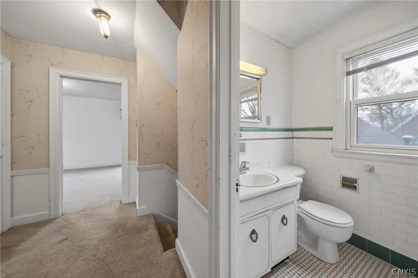 $399,000 | 125 Stoneridge Drive, DeWitt, NY 13214