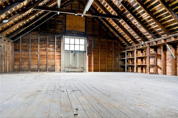 $399,000 | 125 Stoneridge Drive, DeWitt, NY 13214