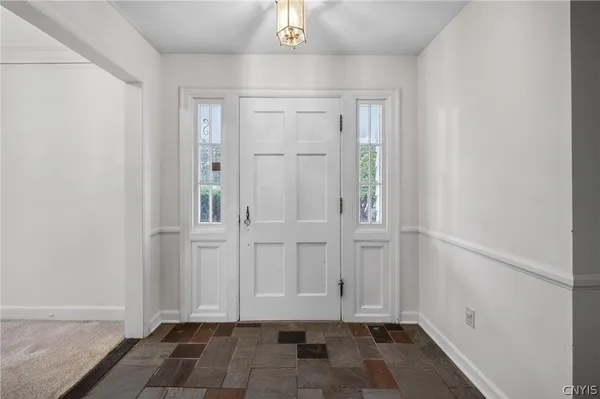 $399,000 | 125 Stoneridge Drive, DeWitt, NY 13214