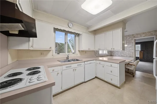 $399,000 | 125 Stoneridge Drive, DeWitt, NY 13214