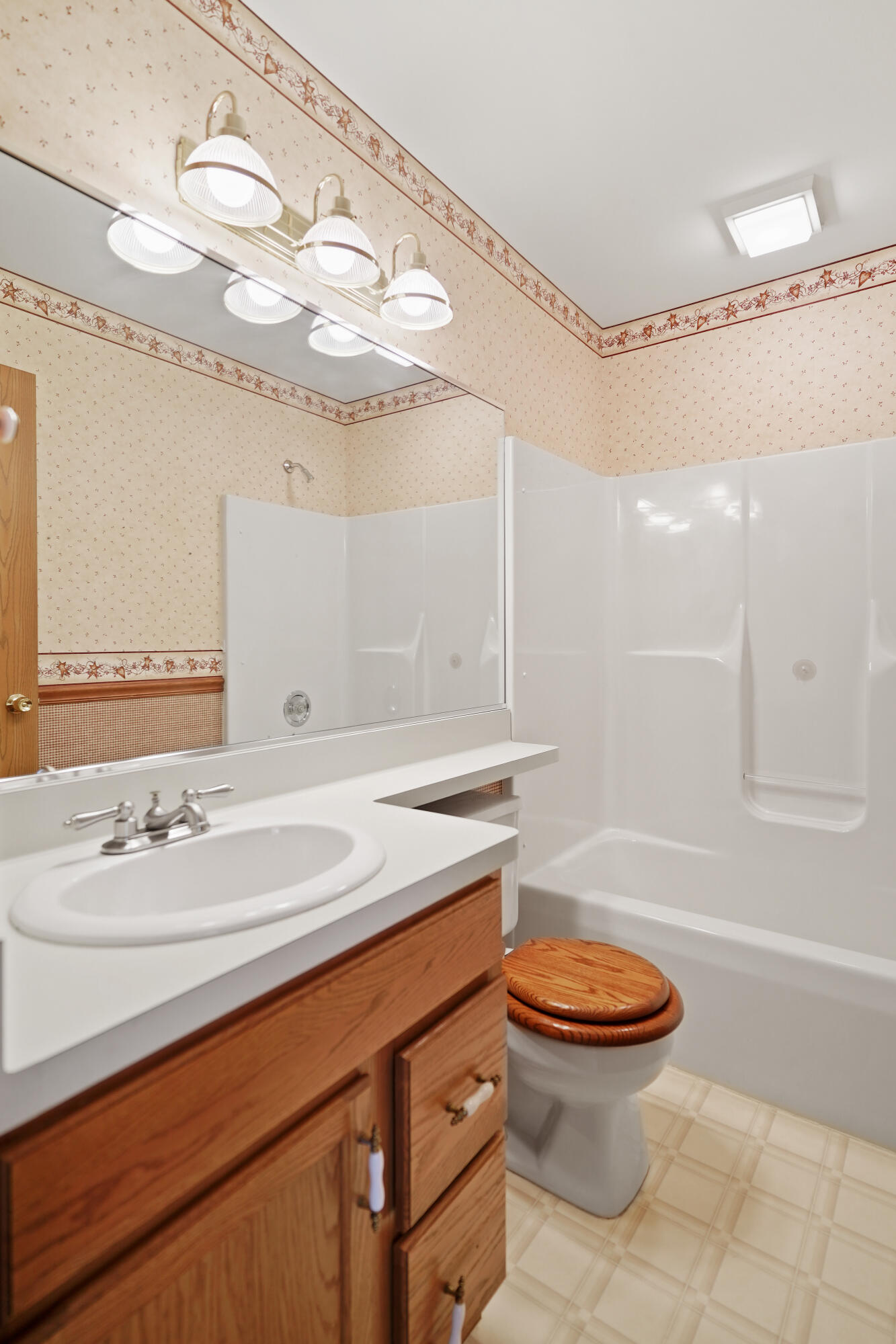 3128 Wood Road, Unit 16 Mount Pleasant, WI 53406 - Photo 25 of 28 2nd Bath