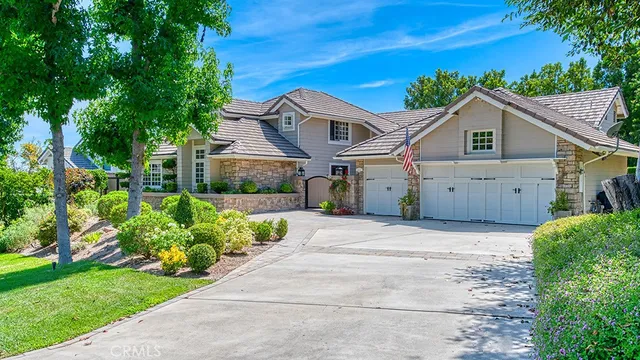 $2,299,000 | 23271 Via Dorado, Coto de Caza, CA 92679