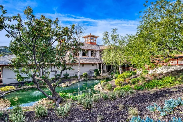 $2,299,000 | 23271 Via Dorado, Coto de Caza, CA 92679