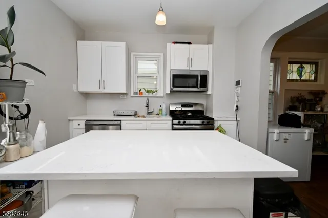 $389,900 | 66 Rutgers Street, Irvington, NJ 07111