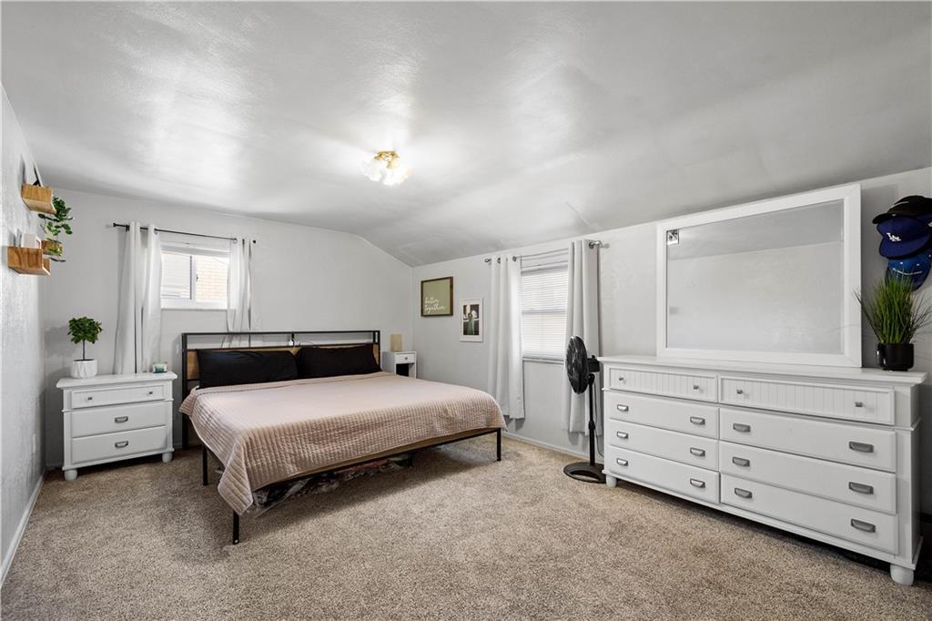 408 Pointview Road Pittsburgh, PA 15227 - Photo 13 of 29 Gallery Image 13