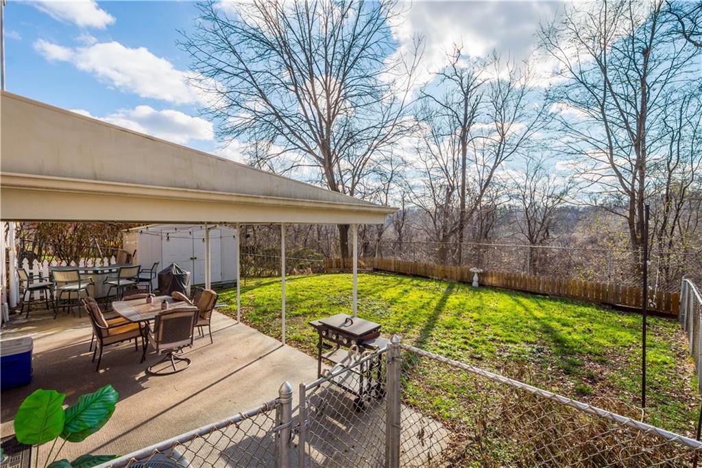 408 Pointview Road Pittsburgh, PA 15227 - Photo 24 of 29 Gallery Image 24