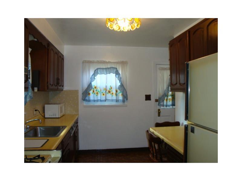 3522 Foster Road North Versailles, PA 15137 - Photo 6 of 22 Kitchen.
