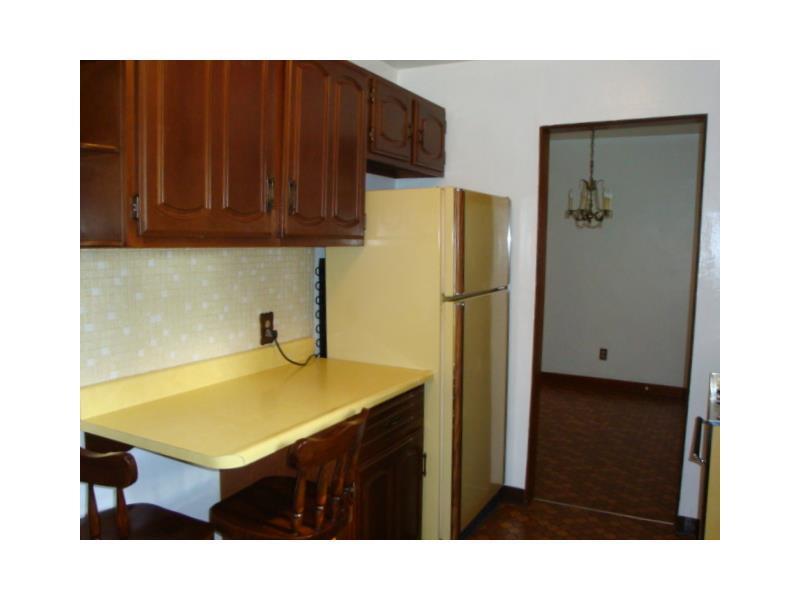 3522 Foster Road North Versailles, PA 15137 - Photo 9 of 22 Kitchen.