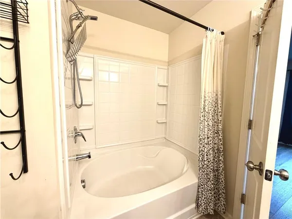 $330,000 | 400 O'Conner Boulevard, Athens, GA 30607