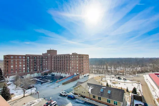 $300,000 | 1650 Riverwoods Drive, Unit 706, Melrose Park, IL 60160