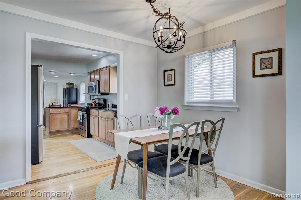 4217 Crooks Road Royal Oak, MI 48073 - Photo 7 of 50