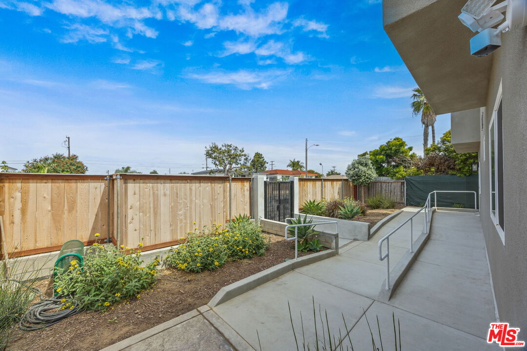 1417 Lemon Street Oceanside, CA 92058 - Photo 6 of 29