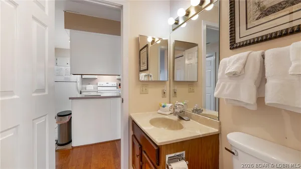 $262,000 | 5940 Baydy Peak Road, Unit 123, Osage Beach, MO 65065