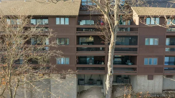 $262,000 | 5940 Baydy Peak Road, Unit 123, Osage Beach, MO 65065