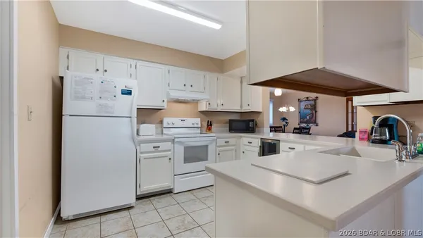 $262,000 | 5940 Baydy Peak Road, Unit 123, Osage Beach, MO 65065