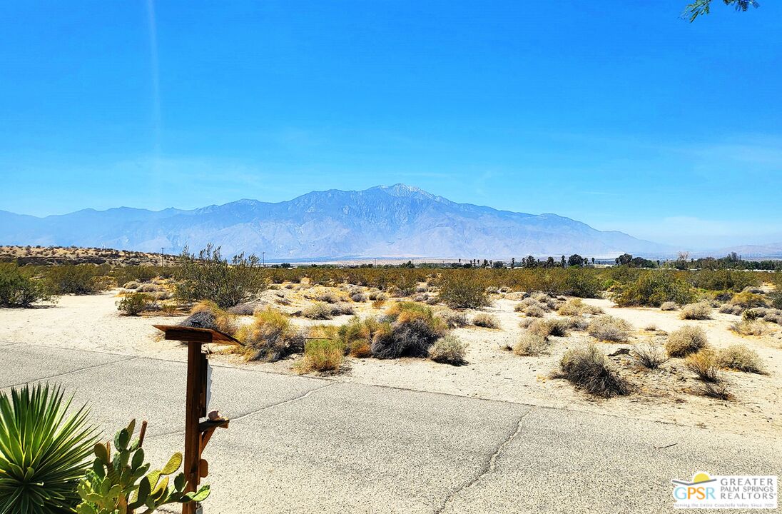 18555 Roberts Road, Unit 103 Desert Hot Springs, CA 92241 - Photo 25 of 30 a view of a city