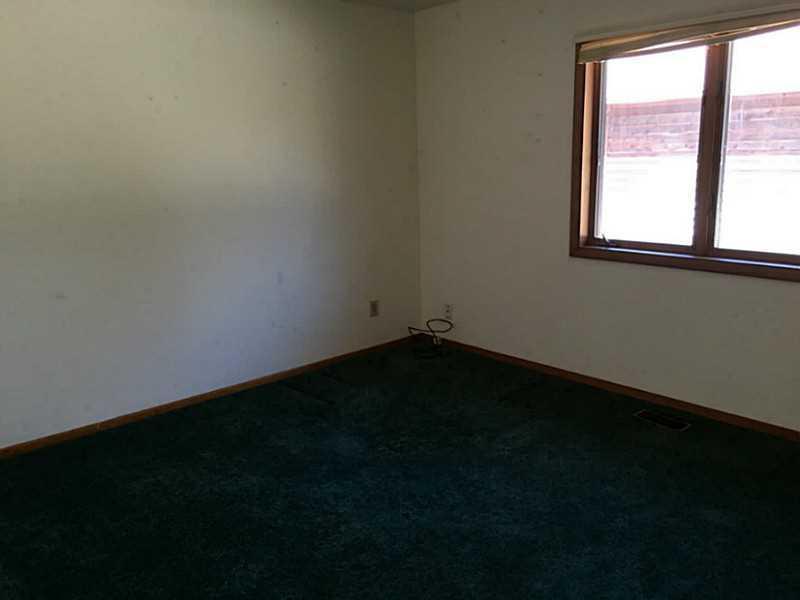 4040 Mechanicsburg Road Springfield, OH 45502 - Photo 12 of 20
