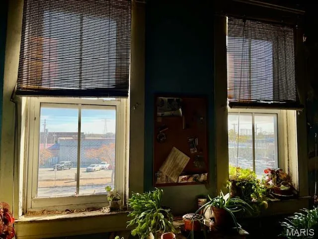 $275,000 | 1825 South 7th Street, Unit 13, St. Louis, MO 63104